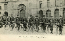 Versailles - 1er Génie - Compagnie Cycliste. Héliotypie Bourdier-Faucheux, Versailles