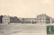 Versailles - Caserne d'Artillerie - Grandes Écuries. C.L.C.