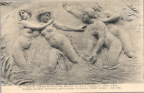 Musée de sculpture comparée - Parc du Château de Versailles, Parterre du Nord, Cascade de l'allée d'eau, Nymphes au bain. Bas-relief, par Girardon (1628-1715), (XVIIème siècle). ND Phot.