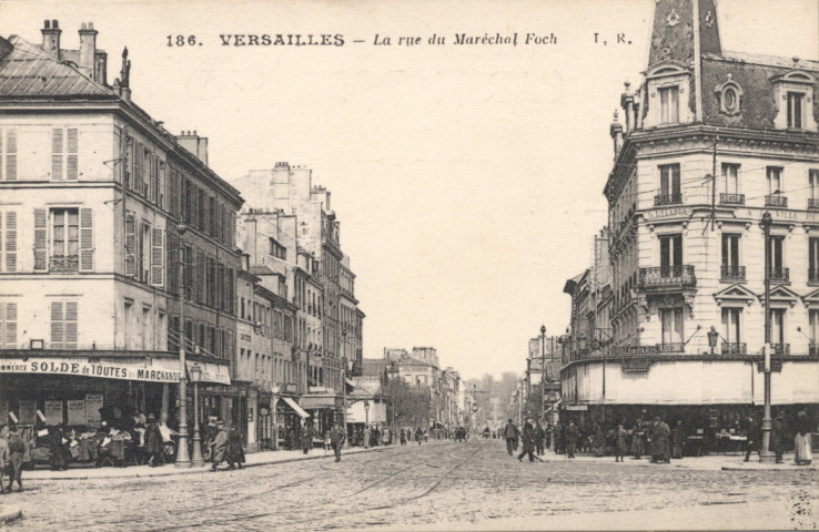 Versailles - La rue du Maréchal Foch. L. Ragon, phototypeur, Versailles