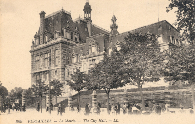 Versailles - La Mairie. Imp. Lévy Fils & Cie, Paris