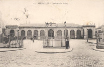 Versailles - La Gare (rive droite). Collection des Galeries Modernes