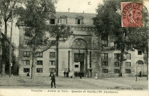 Versailles - Avenue de Paris - Quartier de Noailles (22è d'Artillerie). A. Bourdier, imp.-édit., Versailles