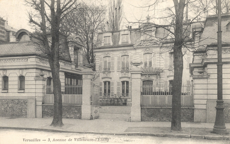 Versailles - 3, Avenue de Villeneuve-L'Etang. Héliotypie Bourdier et Faucheux, Versailles