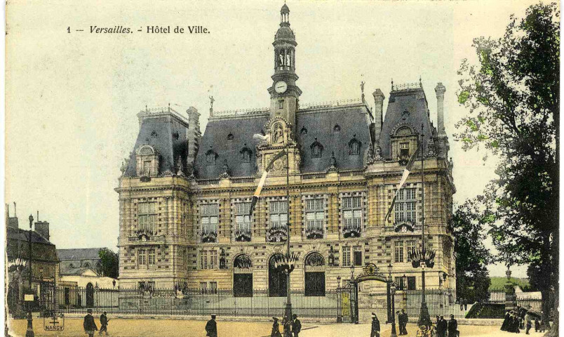 Versailles - Hôtel de Ville.