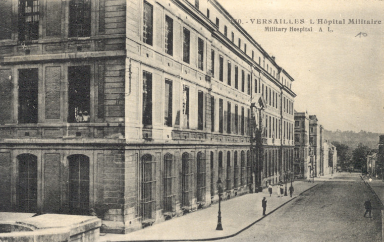 Versailles - L'Hôpital Militaire - Military Hospital. A Leconte, 38 r. Ste-Croix-de-la-Bretonnerie, Paris