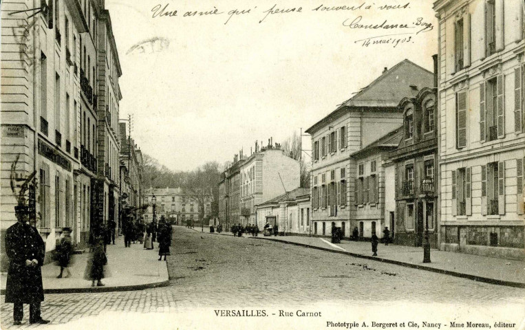 Versailles - Rue Carnot. Phototypie A. Bergeret et Cie - Mme Moreau, édit., Nancy