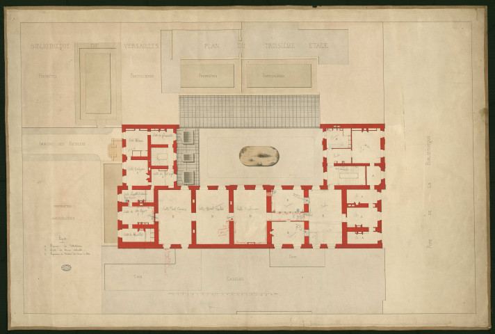 Bibliothèque de Versailles. Troisième étage.