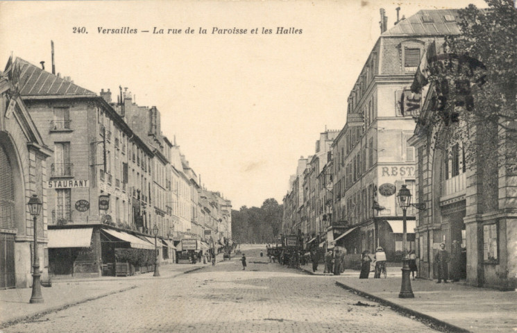 Versailles - La Rue de la Paroisse et les Halles. Héliotypie A. Bourdier, Versailles