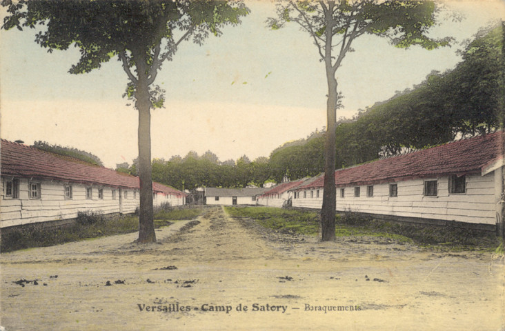 Versailles - Camp de Satory - Baraquements.