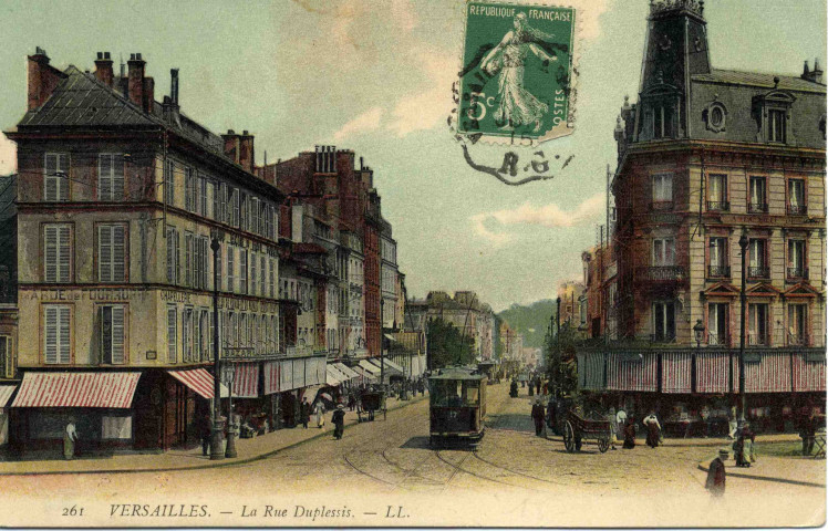 Versailles - La Rue Duplessis. L.L.