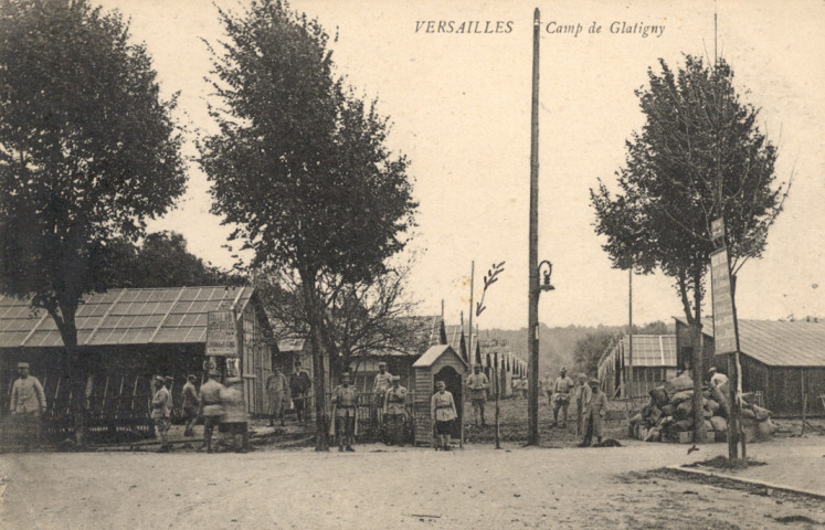 Versailles - Camp de Glatigny. Impr. Edia, Versailles
