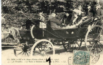MM. le Roi et la Reine d'Italie à Paris (14-18 oct. 1903). A Versailles. La Reine et Madame Loubet dans le parc.ParisL'Imprimerie Nouvelle Photographique