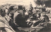 Visite de S. M. Alphonse XIII à Paris - Versailles - Le Départ pour Trianon. C.L.C.