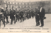 Versailles - Funérailles nationales des victimes du dirigeable "République" - 28 Septembre 1909. Le ministre de la Guerre et les Officiers Étrangers quittent la Caserne du Génie. E.L.D.
