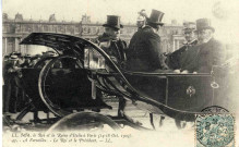 MM. le Roi et la Reine d'Italie à Paris (14-18 oct. 1903). A Versailles. Le Roi et le Président.ParisL'Imprimerie Nouvelle Photographique
