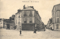 Versailles - Rue de Montreuil. Mme Moreau, édit., Versailles