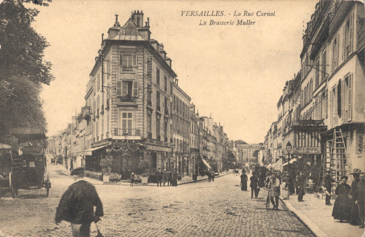 Versailles - La Rue Carnot - La Brasserie Muller.
