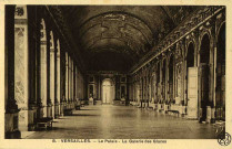 Versailles - Le Palais. La Galerie des Glaces. A. Leconte, 38 rue Ste-Croix de la Bretonnerie, Paris