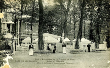 Café - Restaurant de la Flotille du Canal - Parc de Versailles - Maison F. Leconte - Allée de la Reine (à 5 minutes des Trianons).