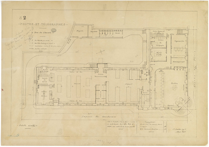 Postes et Télégraphes. Rez-de-chaussée avec indication de la ventilation, des types de fenêtres et les températures (annotations manuscrites).