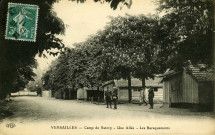 Versailles - Camp de Satory - Une Allée - Les Baraquements. E.L.D.
