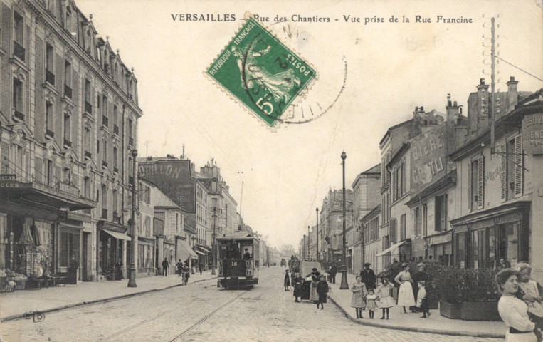 Versailles - Rue des Chantiers - Vue prise de la Rue Francine. E.L.D.
