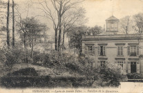 Versailles - Lycée de Jeunes Filles - Pavillon de la Directrice.