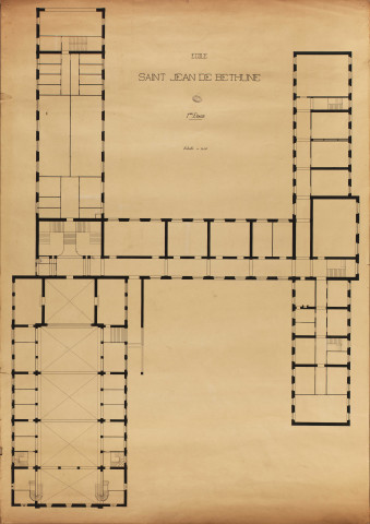 Ecole Saint-Jean de Béthune. Premier étage.