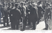 Alphonse XIII à Versailles (2 juin1905) - Réception de S. M. le Roi Alphonse XIII dans la Cour de Marbre. ND Photo