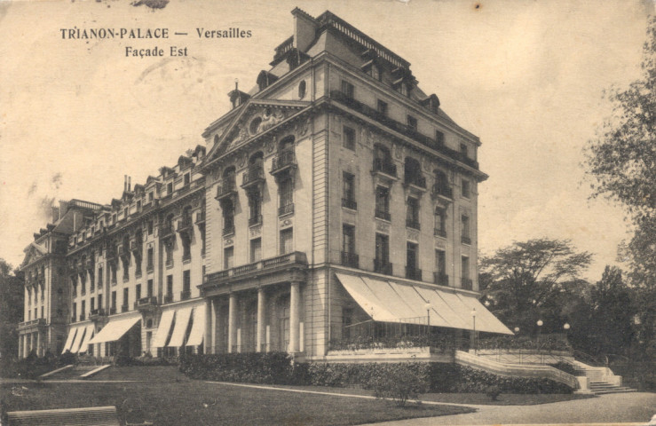 Trianon Palace - Versailles - Façade Est.