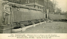 Monument élevé à la mémoire des 1927 Versaillais morts pour la France (1914-1918) - Inauguré le 11 novembre 1924 par M. le Général Gouraud. L.Ragon, phototypeur, Versailles