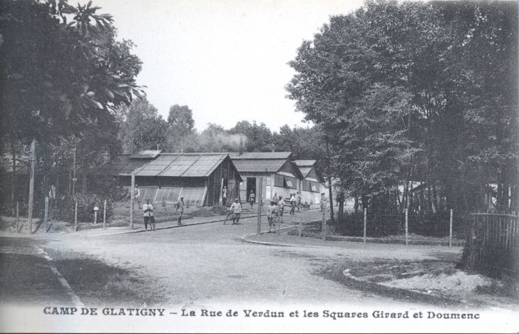 Camp de Glatigny - La rue de Verdun et les squares Girard et Doumenc. Imp. Edia, Paris-Versailles