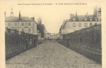 École Nationale d'Horticulture de Versailles - Jardin Dubreuil et Grille de Satory. Édition J. Garnier - Cliché Bangillon, Versailles