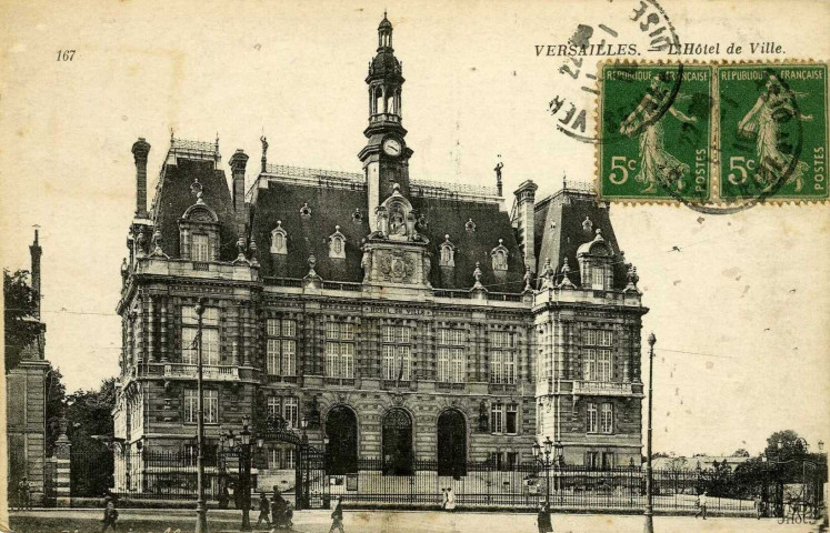 Versailles - L'Hôtel de ville. Phot. Neurdein et Cie, 52 av. de Breteuil, Paris