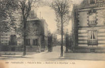 Versailles - Villa de la Reine - Boulevard de la Républiqe L.L. Lévy Fils et Compagnie, Paris