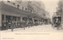 Versailles - Vue des Grands Magasins Dufayel (Avenue de Saint-Cloud). Mme Moreau, édit., Versailles