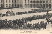 Versailles - Funérailles nationales des victimes du dirigeable "République" - 28 Septembre 1909 - Caserne du 1er Génie - Départ du Cortège. E.L.D.