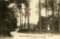 École Sainte-Geneviève, Ancienne "Rue des Postes" - Versailles - Le Pavillon de la Porterie. Édition J. David et E. Vallois, 99 rue de Rennes, Paris