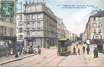 Versailles - Rue de la Paroisse - Les Kiosques et Rue Hoche. E.L.D.