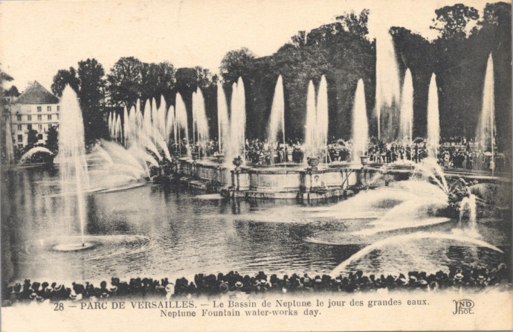 Parc de Versailles - Le Bassin de Neptune le jour des Grandes Eaux. Neurdein Frères, imp. Crété, succ., Paris-Corbeil