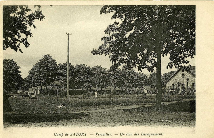 Camp de Satory - Versailles - Un coin des Baraquements.