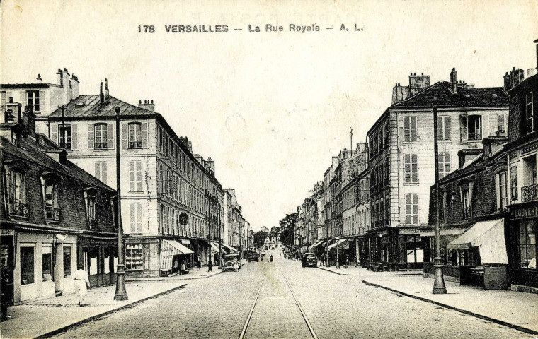 Versailles - La rue Royale. A. Leconte, 38 rue Sainte-Croix-de-la-Bretonnerie, Paris