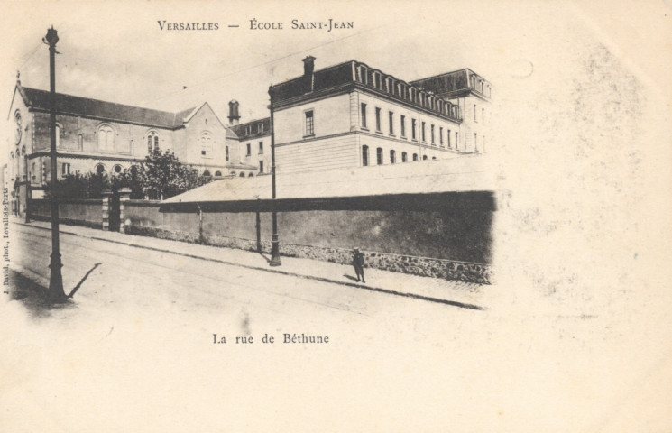 Versailles - École Saint-Jean - La rue de Béthune. J. David, phot., Levallois-Paris
