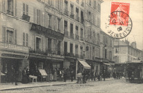 Versailles - La Rue Saint-Pierre. Collection des Galeries Modernes