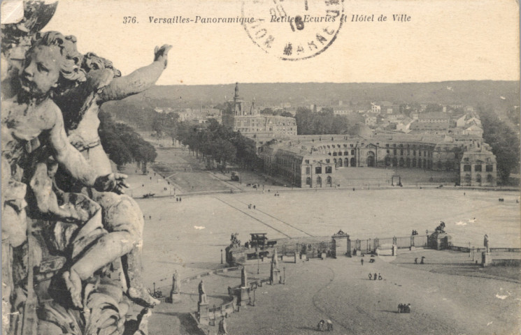 Versailles - Panoramique - Petites Écuries et Hôtel de Ville. Imprimerie Edia, Versailles