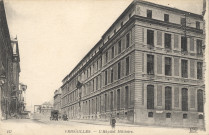 Versailles - L'Hôpital Militaire. Imp. phot. Neurdein et Cie, 52 avenue de Breteuil, Paris