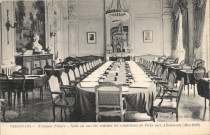 Versailles - Trianon Palace - Salle où ont été remises les conditions de Paix aux Allemands en mai 1919. Pepper, La Garenne