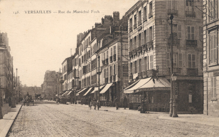Versailles - Rue du Maréchal Foch. F. David, 21 rue des Réservoirs, Versailles