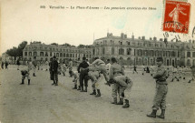 Versailles - La Place d'Armes - Les premiers exercices des bleus.